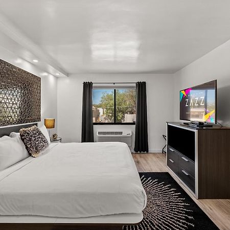 Hotel Zazz ألباكركي المظهر الخارجي الصورة