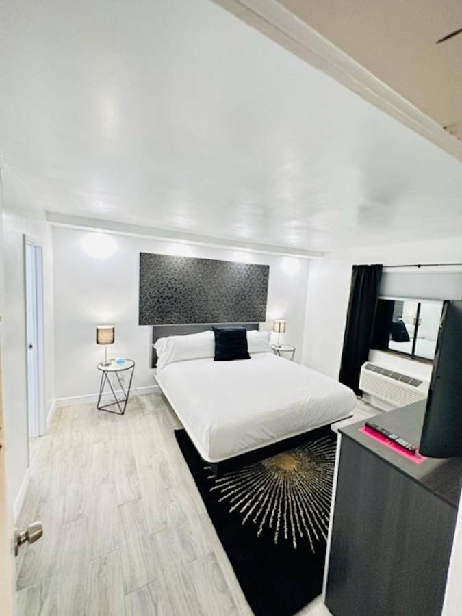 Hotel Zazz ألباكركي المظهر الخارجي الصورة